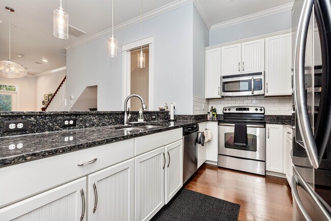 Building Photo - 3418 Baldwin Ln