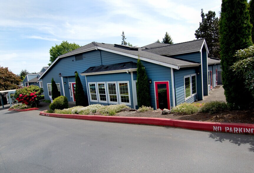 Building Photo - 16817 Larch Way