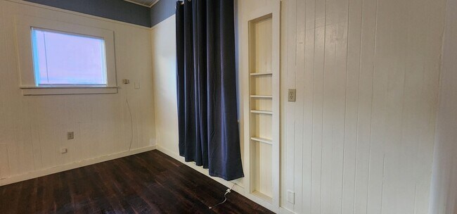 Building Photo - Apartment Unit in Rio Dell!