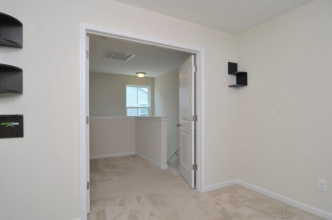 Building Photo - 429 Eastfair Dr