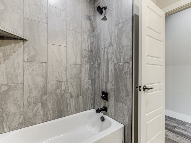 Building Photo - 14517 Chambord Dr