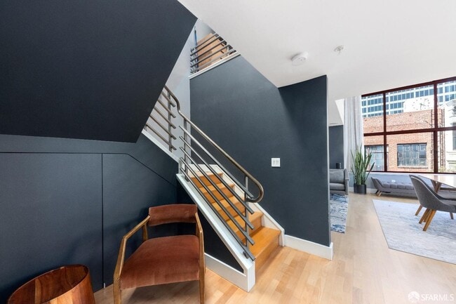 Building Photo - 1025 Minna St