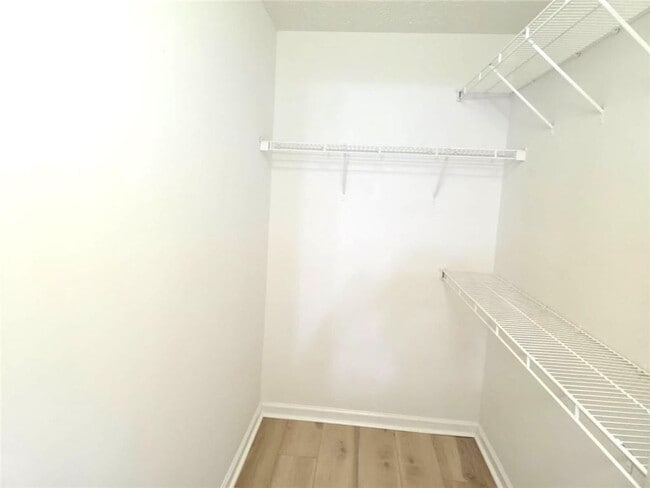 Building Photo - 6009 Deer Springs Ln NW