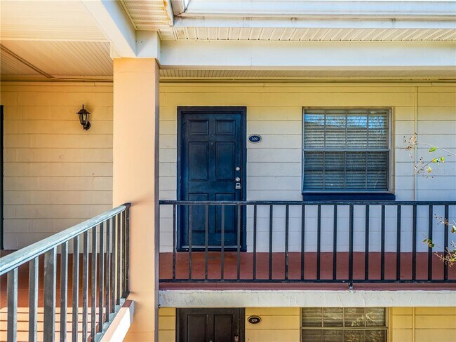 Building Photo - 120 S Church Ave