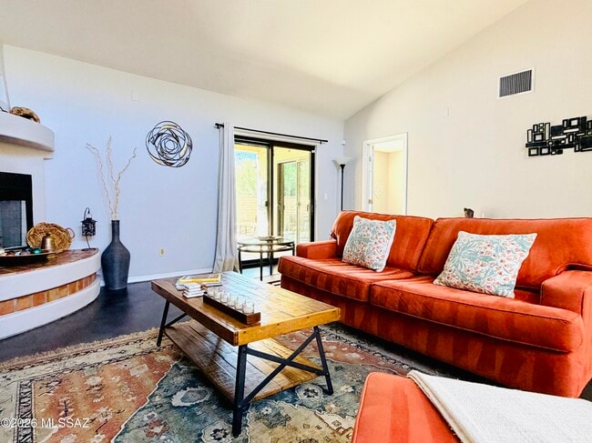 Building Photo - 272 E Southern Pines Dr
