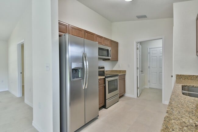 Building Photo - 6128 NW 47 Pl