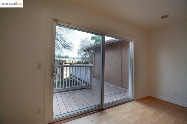 Building Photo - 1462 Kimball Ct