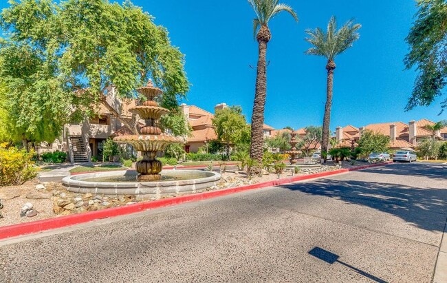 Building Photo - 1211 N Miller Rd