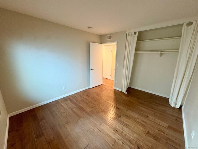 Building Photo - 12918 Biscayne Cove