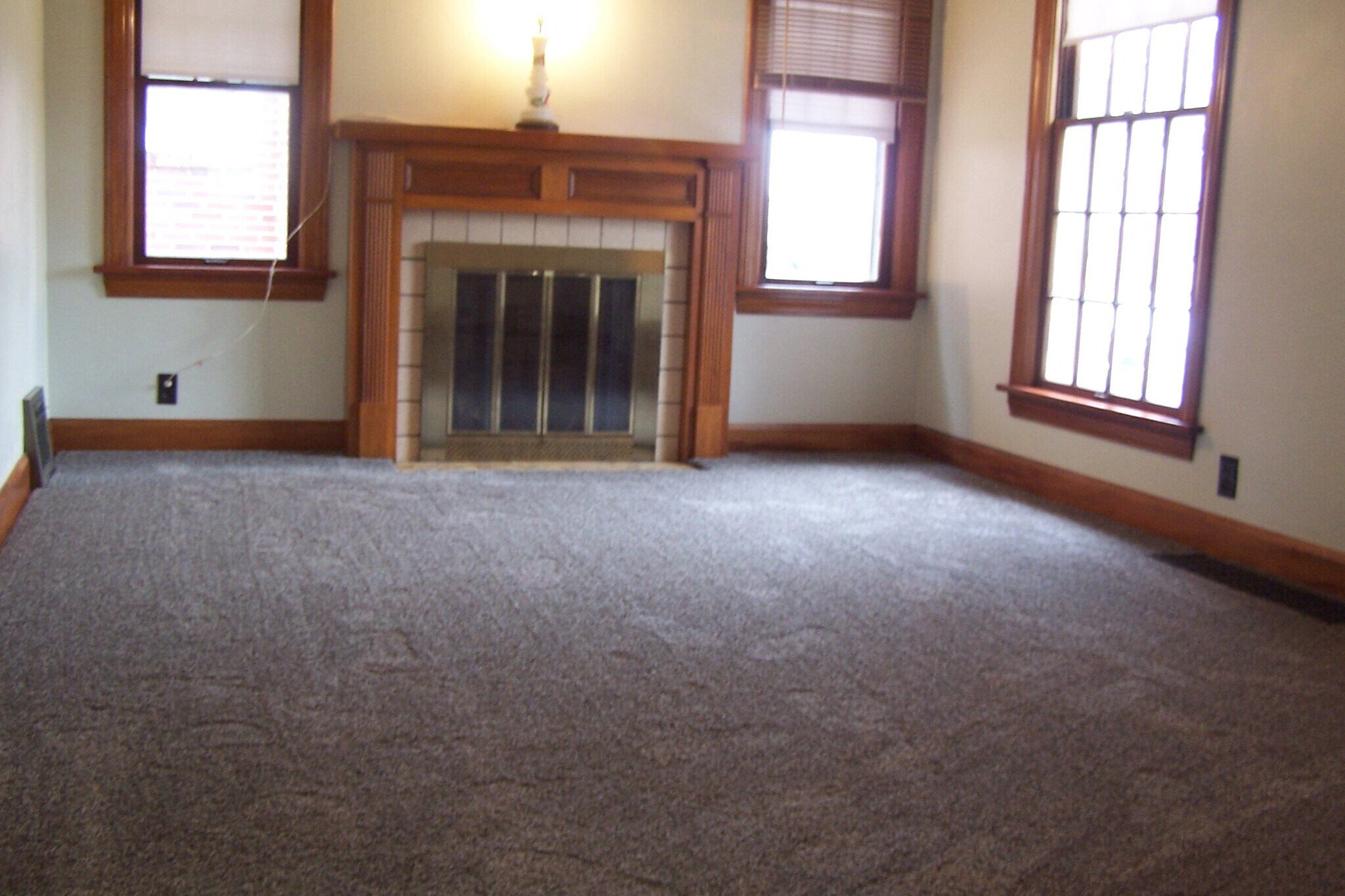 Living Room - 440 Glessner Ave