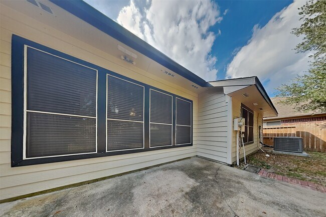 Building Photo - 19706 Kilborne Park Ln