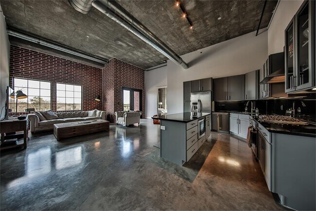 Primary Photo - Apartment for Rent