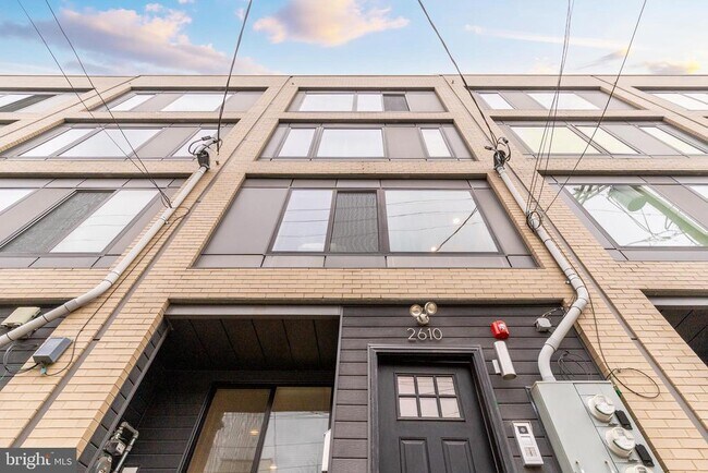 Building Photo - 2608 Braddock St