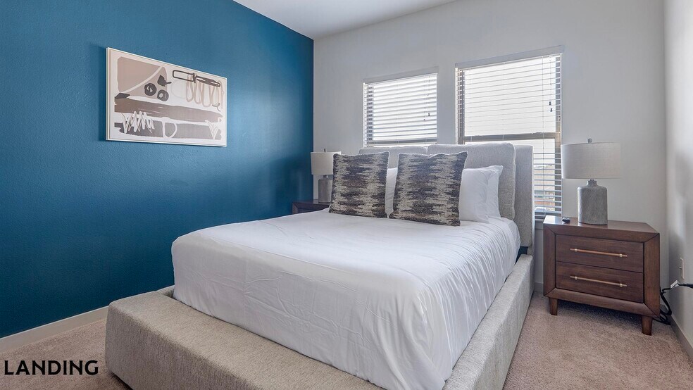 Building Photo - 2825 Main St