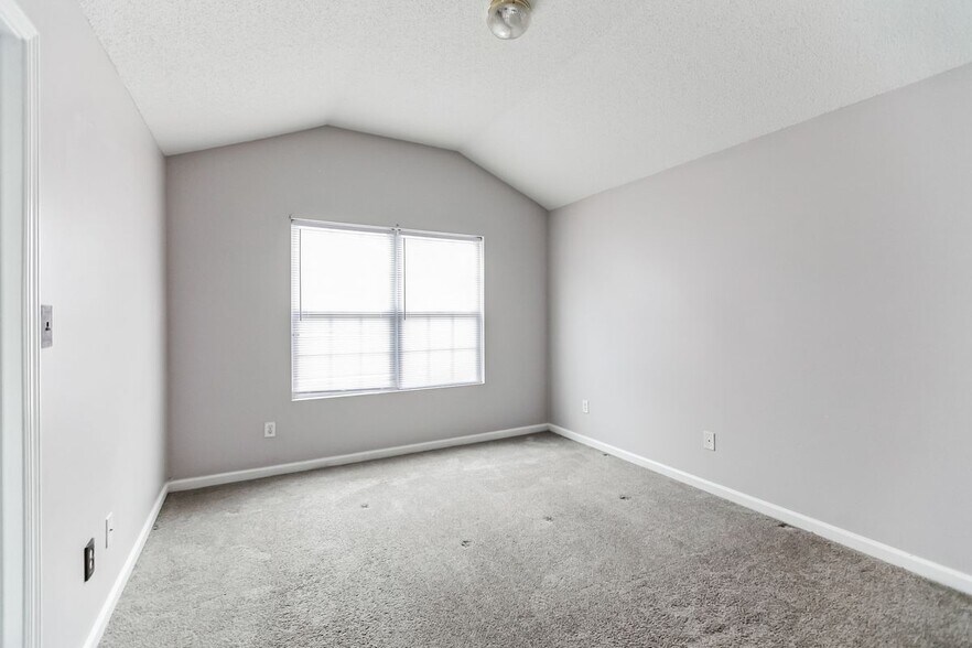 Building Photo - 3690 Brookwood Blvd