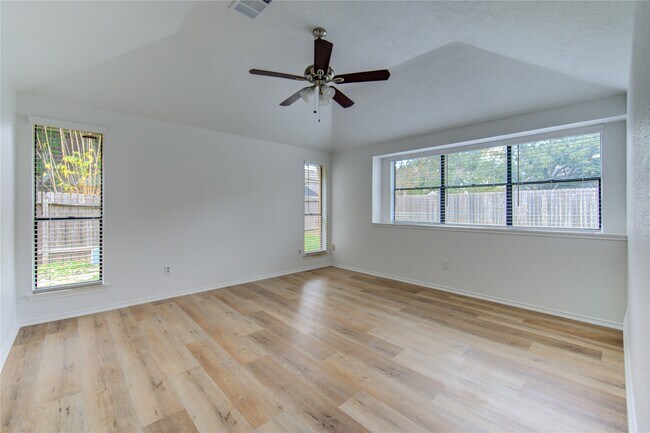 Building Photo - 18418 Arbormont Dr