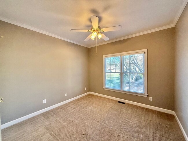 Building Photo - Charming 3BD, 2BA Ranch Style Holly Springs Home with Fenced Yard in an HOA Community with Amenities