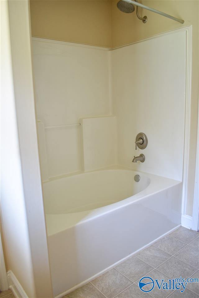 Building Photo - 226 Fields Pond Dr