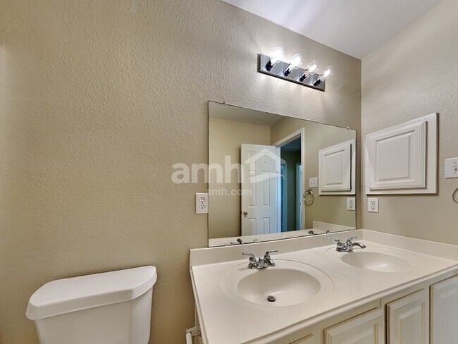 Building Photo - 9136 Belvedere Drive