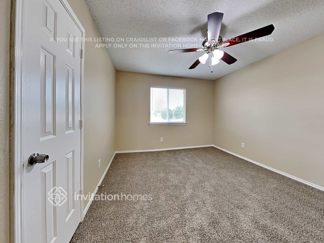 Building Photo - 252 Hilltop Dr