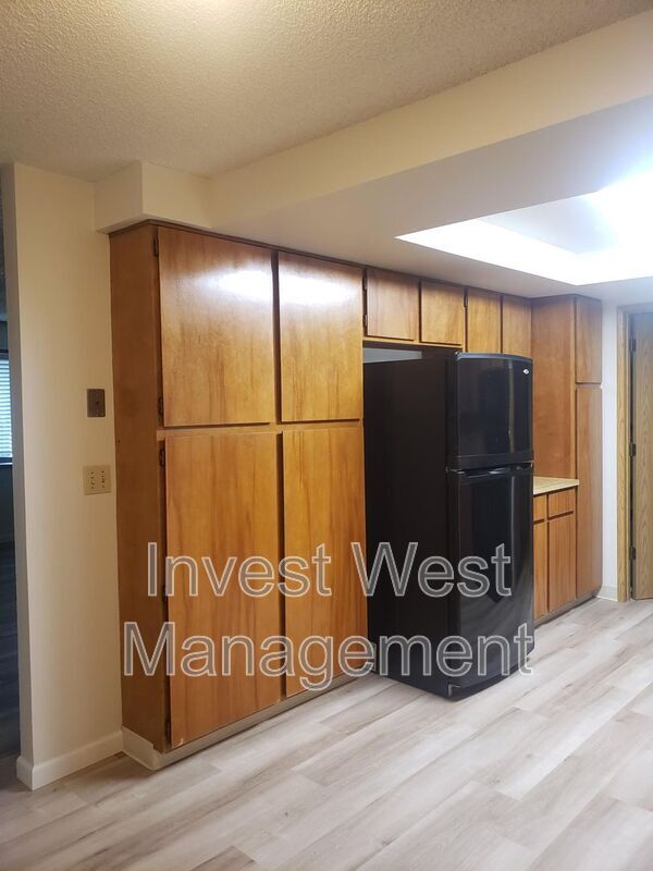 Building Photo - 1714 SE 145th Ct