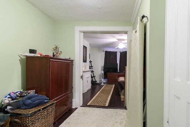 Building Photo - 1212 Washington St