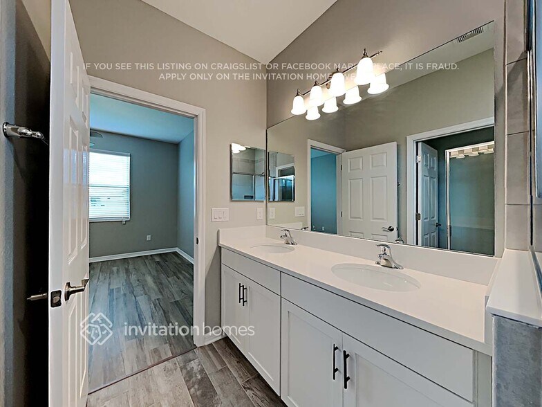 Building Photo - 8554 Starlight Loop