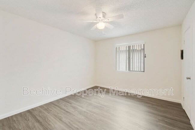 Building Photo - 1324 E Taylor St