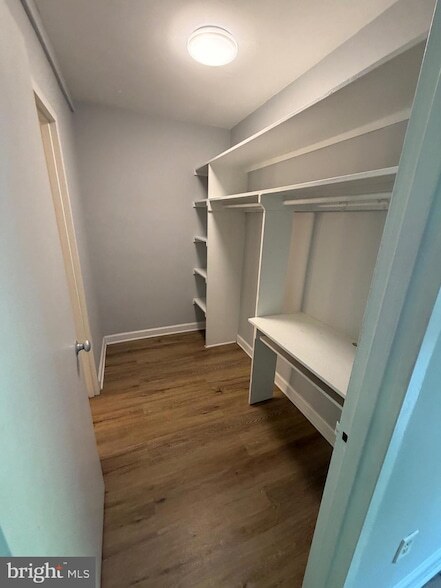 Building Photo - 1021 Arlington Blvd