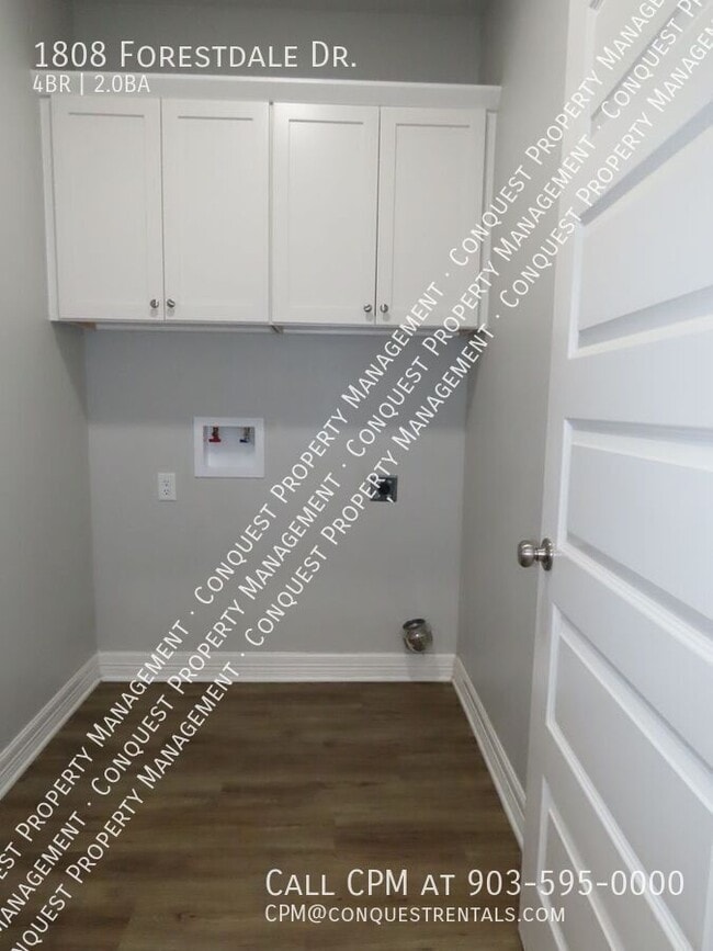 Building Photo - 1808 Forestdale Blvd