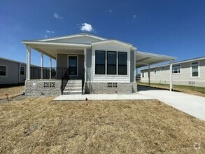 Building Photo - 34815 Silver King Dr
