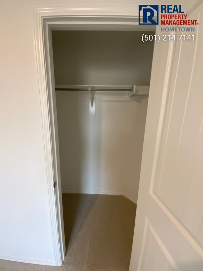 Building Photo - 26 Sourdough Crk Ln