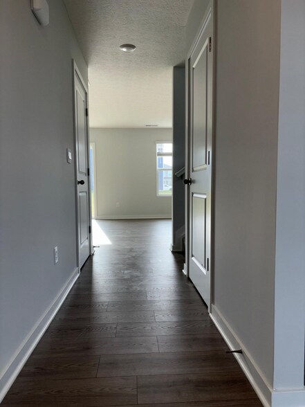 Building Photo - 7055 Blackmer Ridge Blvd