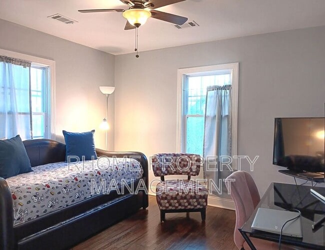 Building Photo - 1711 Candler Rd