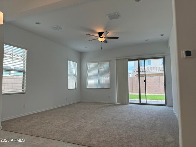 Building Photo - 7663 Nosean Rd