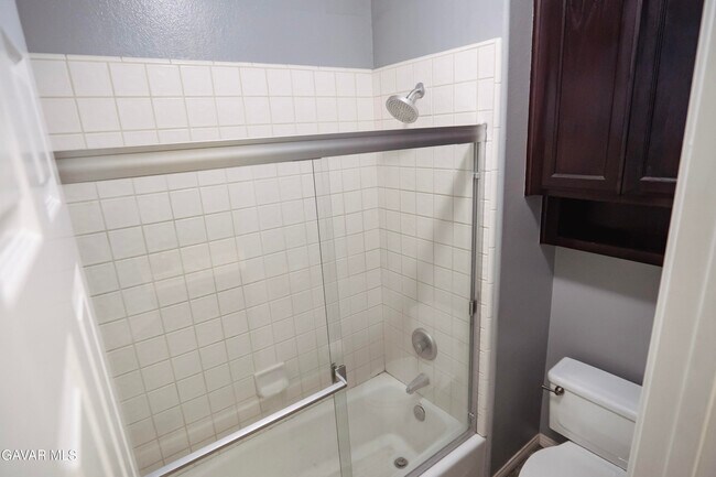 Building Photo - 43632 Colony Dr