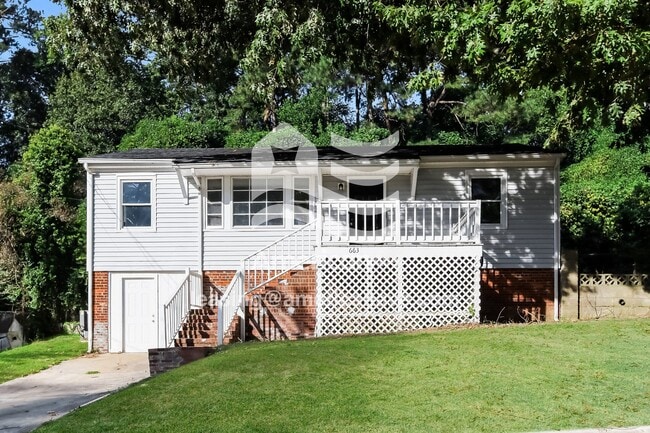 Building Photo - 663 Seymour Dr