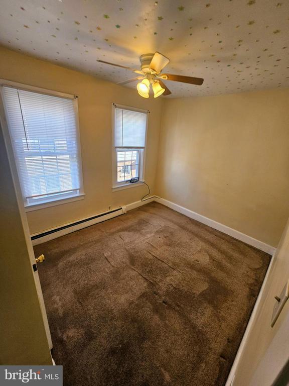 Building Photo - 341 Hillcrest Ave