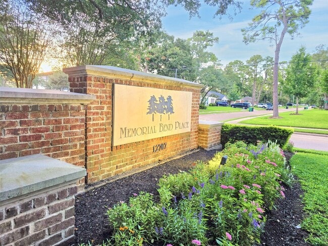 Building Photo - 12707 Boheme Dr