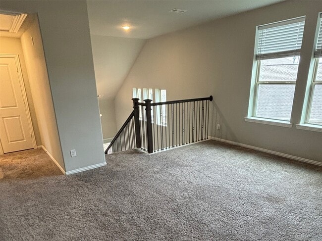 Building Photo - 3734 Bach St