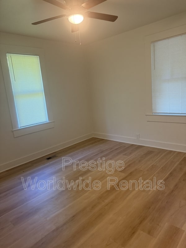 Building Photo - 2713 Dawson St