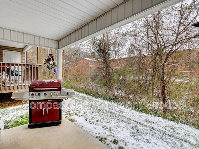 Building Photo - 4755 Forest Landing Way