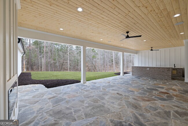 Building Photo - 2151 Osprey Poynte