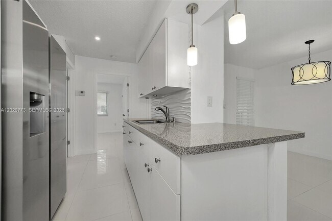 Building Photo - 6720 NW 174th Terrace