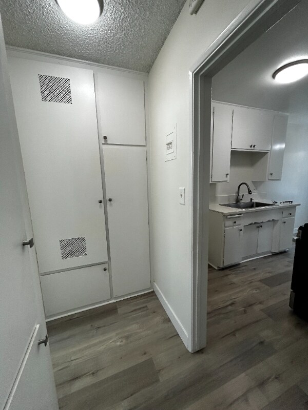 Building Photo - 516 Mar Vista Ave