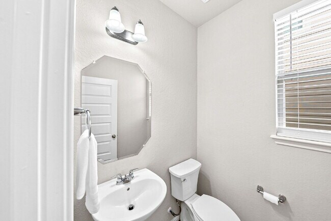 Building Photo - Room to Gather, Relax, and Enjoy Everyday Living