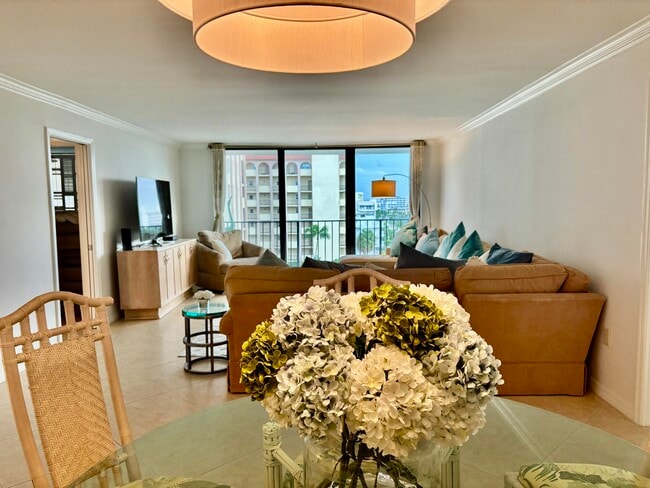 Building Photo - 3460 S Ocean Blvd