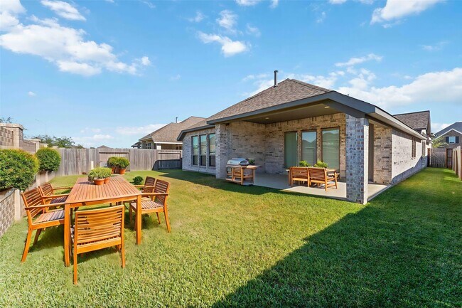 Building Photo - 20611 Morgan pasture Ln