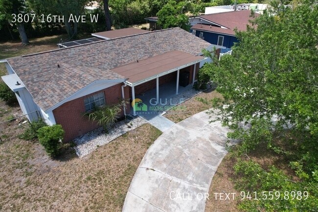 Building Photo - 3807 16th Ave W