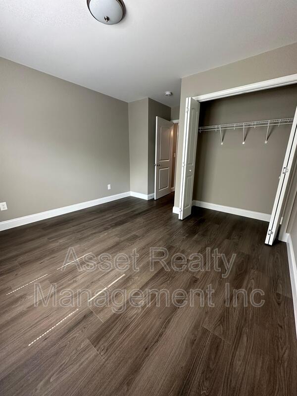 Building Photo - 112 Bennett Ln